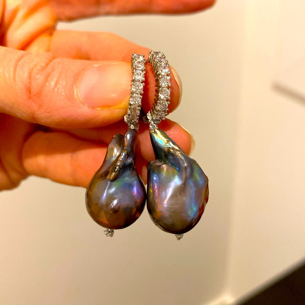 Janis Savitt Black Pearl Drop Earrings